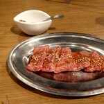 焼肉とワイン 鳶助 - 