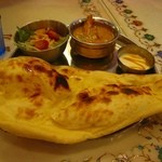 えびカレー+普通サイズナン