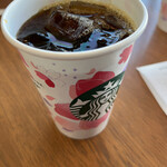 STARBUCKS COFFEE - アイスコーヒー　トールサイズ　320円
