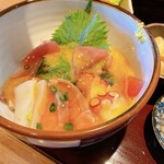 厚切り牛たんと東北地酒 陸奥 - 溶き卵を掛けました