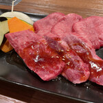 焼肉 オリンピック - オーダーが通ってから、カットしてくれます★