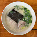 大学軒 - ラーメン　650円(税込)