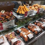 Nyu Kuikku - お惣菜コーナー