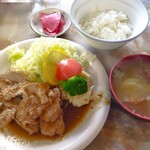 銀水食堂 - しょうが焼き定食 800円