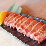 炭火焼肉しんき - 大人気厚切り上タン塩！
