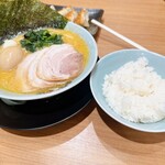 町田商店 - MAXラーメン&ライス