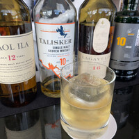 THE COSMOPOLITAN GRILL BAR TERRACE - 