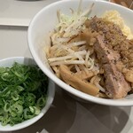 らーめん まぜそば 僕らのキラメキ - 極太系まぜそば小麦の力（300g）