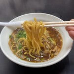 須郷食堂 - 麺リフトしてみました