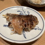 余志屋 - 塩焼きの皮もパリパリになって再登場！