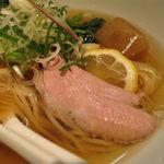 Ag - 冷たい煮干らあめんのドアップ