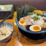 和風楽麺 四代目ひのでや 大宮店 - 特製ひのでやラーメン、帆立ご飯