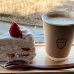 のがり - 無農薬いちごのショートケーキ
オーガニックオーツミルクのカフェラテ