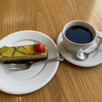 STYL - 料理写真:ナパージュたっぷりのケーキくん∑(ﾟДﾟ)