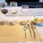 La Brianza - 幸せな眺め♡ シャルドネとモンテプルチアーノダブルッツォ(*^^*)