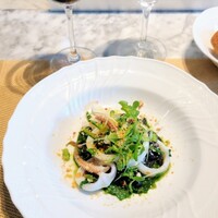 La Brianza - イカ墨カヴァテッリヤリイカ春菊のソース。イカ墨の香り味わいしっかりのモチモチカヴァテッリ、春菊のソースと絶妙バランス♡美味しい。歯切れよく火入れピッタリのヤリイカとアーモンドの歯ざわりと楽しい