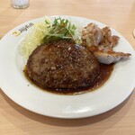 Joifuru - ハンバーグは肉々しいです。