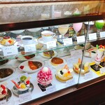 純喫茶 アメリカン - ショーウィンドウ