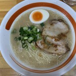 らーめん 丸箸 - 料理写真:とんこつラーメン