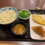 丸亀製麺 - 