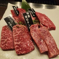 焼肉ぽんが 田町店 - 特選厚切り盛り合わせ