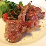 TRATTORIA Ca del TOMO - 仔牛のサルティンボッカ