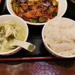 Nijuu Yojikan Gyouza Sakaba - スープとライス