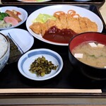 あほだら亭 - あほだら定食(豚カツ、ご飯大盛り)