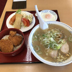 Omo Ri Ramen - らーめん定食　1000円
