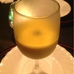 エスポアール - 南瓜と豆乳のロワイヤルスープ