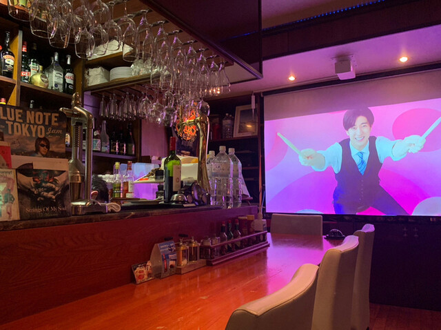 Marine-J 80’s CAFE photo 5