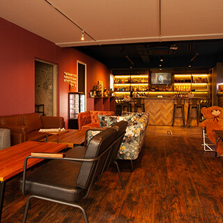 Pets are welcome♪ A stylish Dining Bar with carefully designed interiors.