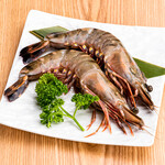 Grilled shrimp with large heads (2 pieces)