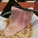 酒肴場 屯 - 低温調理のカタロースチャーシューはしっとり美味