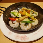 7FUKU - ぷりっぷりのめっちゃおいしい海老