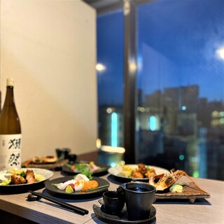 For those who are not satisfied with a regular Izakaya (Japanese-style bar). Relax in a private room