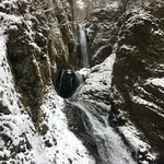 松楓楼 松屋 - 宿の向かい側の散策路　この滝まで歩いて行けます