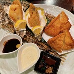 Hakata Shunraku Tsukasa - 牡蠣フライと揚げ厚揚げ