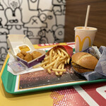 マクドナルド - 