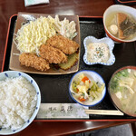 真徳 - 料理写真:カキフライ定食¥900