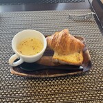 カヴァロ - パンとスープ