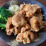 牡蠣酒場 海運亭 - から揚げの16個盛り