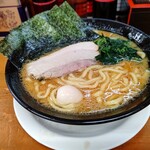 198884349 - 【2023.3.7(火)】ラーメン(並盛・160g・中太麺)750円