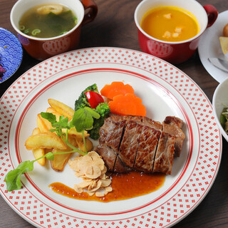 Cafe Restaurant Lavender_2