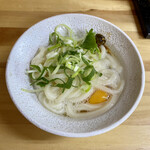 谷川米穀店 - うどん(小)¥150 たまご¥50