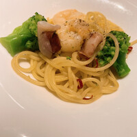 R1 TOKYO Bar&Restaurant - 