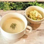きこりのこみち - じゃがいものスープ、コールスローサラダ