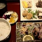 おばんざい 京百菜 - 『京地鶏とおばんざいのセット』(1580円)