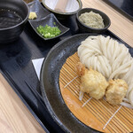 山下本気うどん 渋谷センター街 - 鶏天ざるうどん(1.5玉)