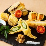 Assorted bite cutlet plum (5 types of vegetables)